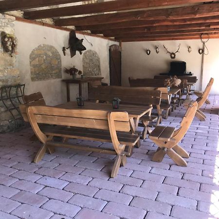 Zamecek Zdiky - Moderni Velky Apartman Bujanov Екстер'єр фото