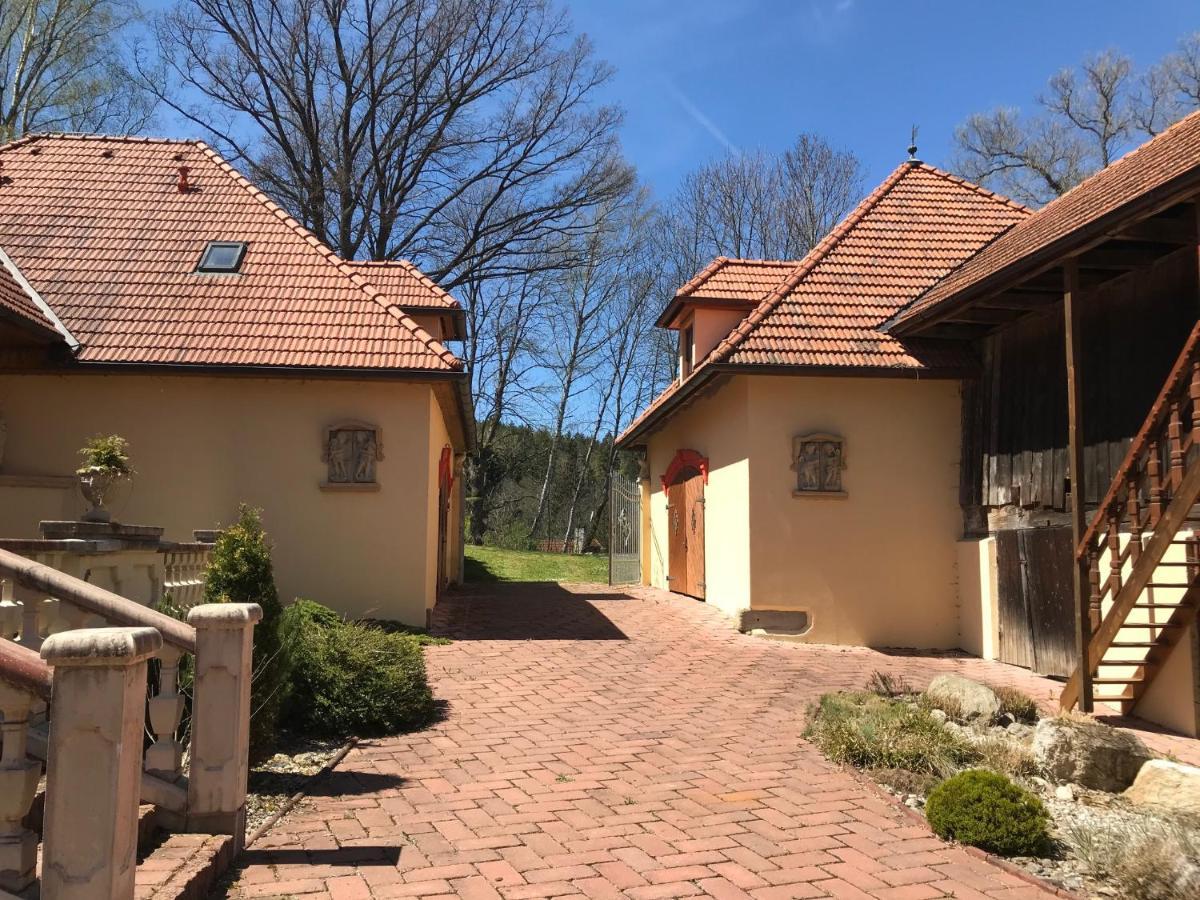 Zamecek Zdiky - Moderni Velky Apartman Bujanov Екстер'єр фото